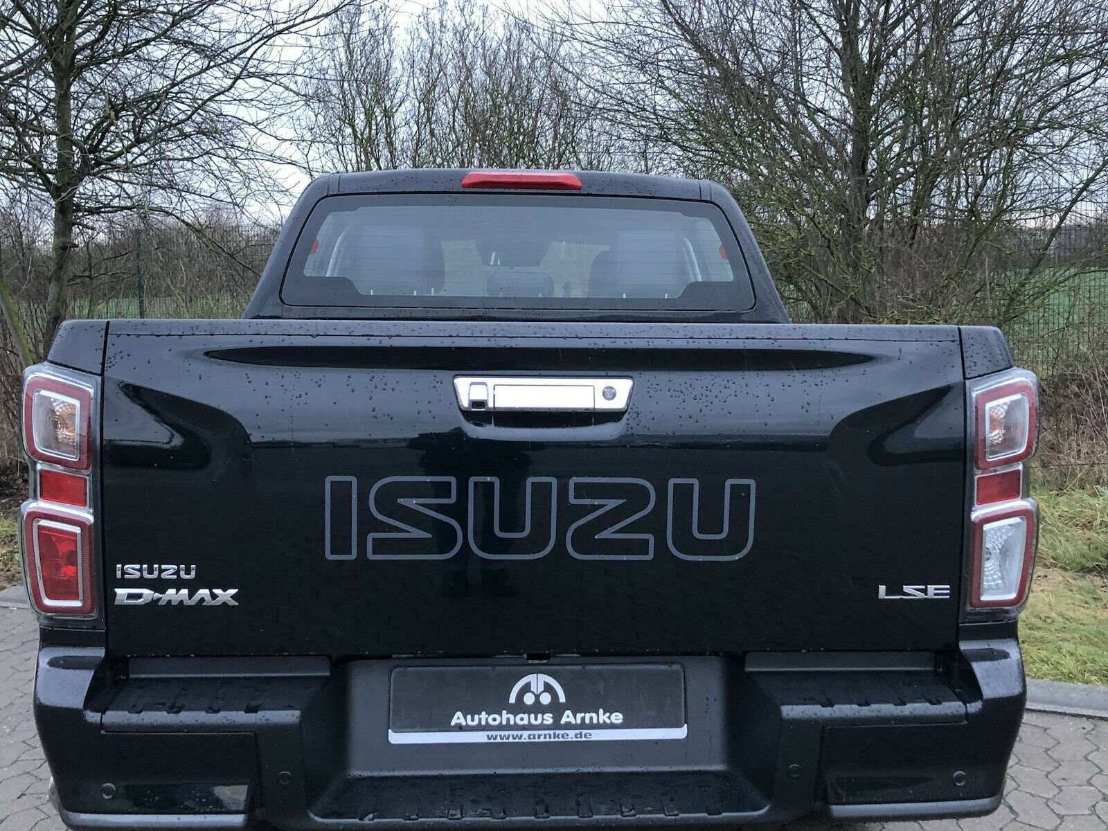ISUZU D-MAX LSE PICK UP 5-SITZER 1.9 TURBO 21-25 AUT. - 6 SPEED DOBLE CABINA