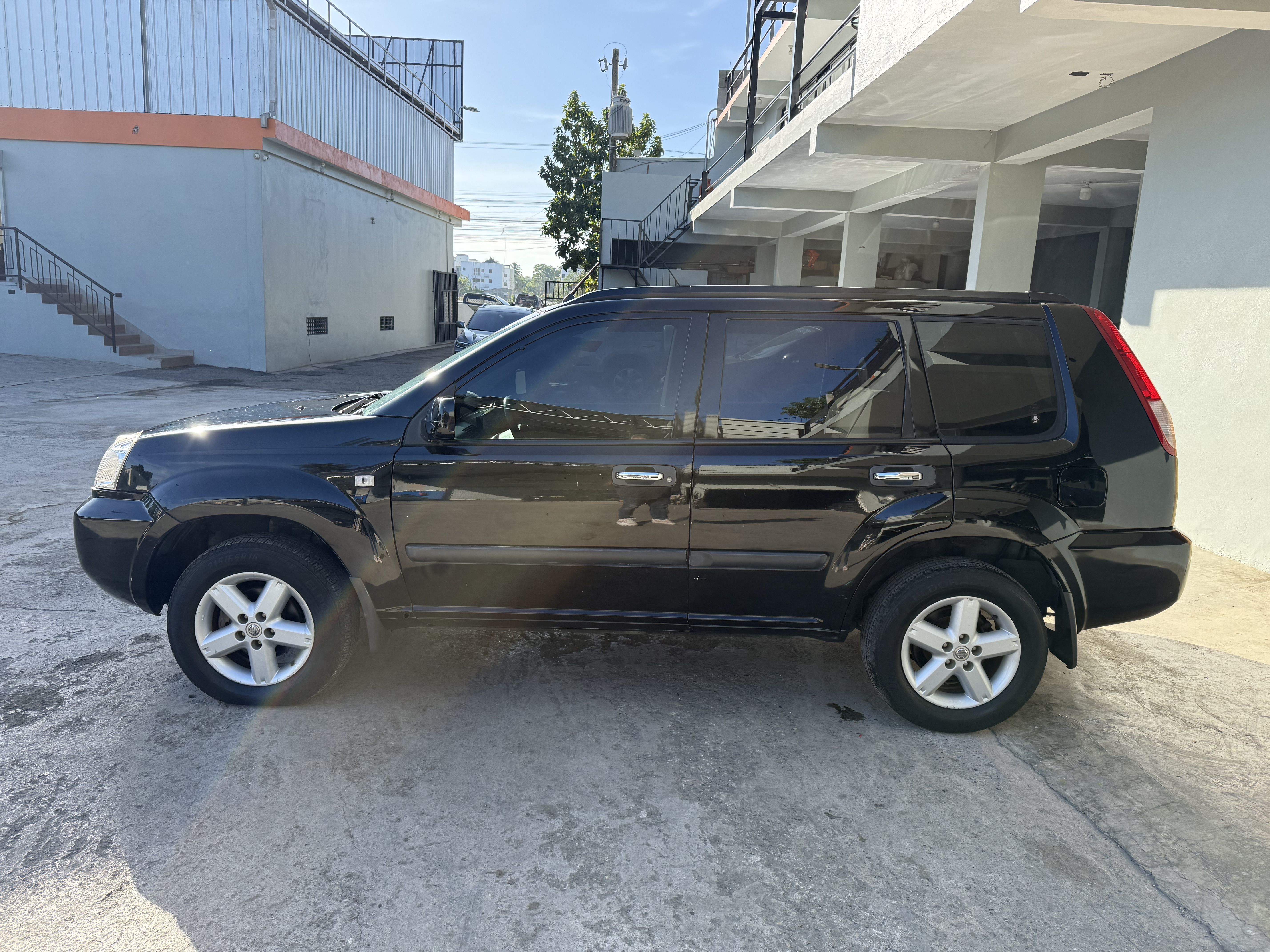 NISSAN X-TRAIL LE 2.5 2007 A/T