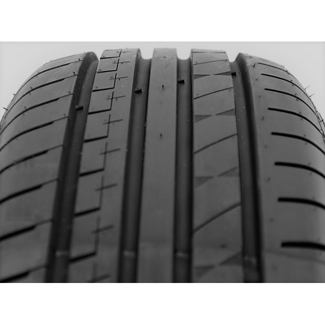 _205/65 R15 KAPSEN RASSURER K737 94V